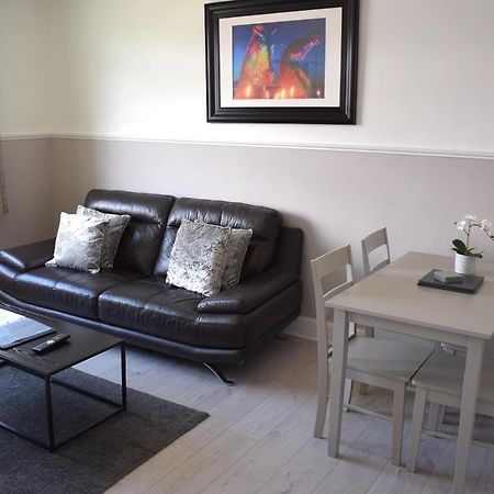Kelpies Serviced Apartments - Wallace Фолкерк Екстер'єр фото